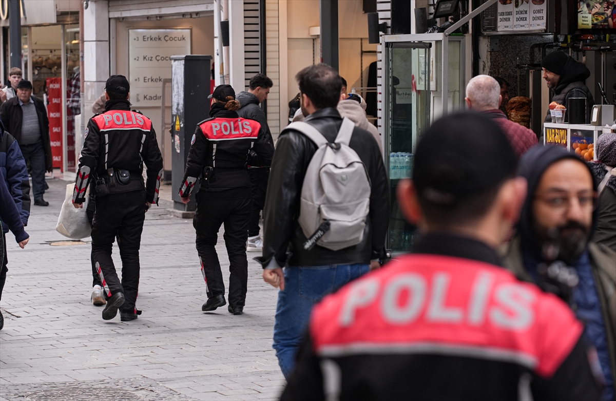 A A 20251231 40121823 40121822 I Z M I R D E Y I L B A S I T E D B I R L E R I K A P S A M I N D A D R O N D E S T E K L I A S A Y I S U Y G U L A M A S I B A S L A T I L D I