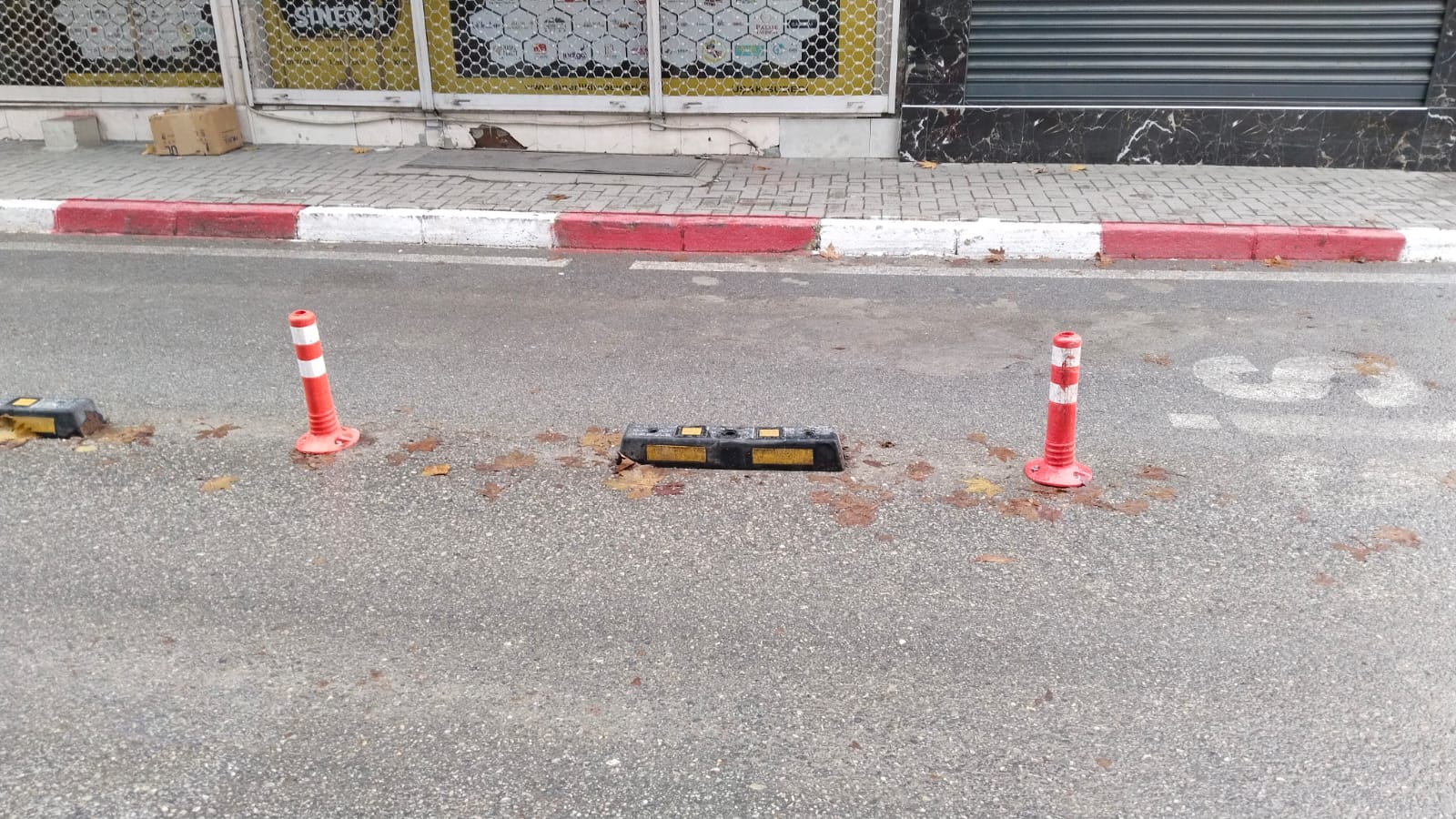 Ba4E5F6E 1E97 46A9 Affb 90Efa15Ddcbe