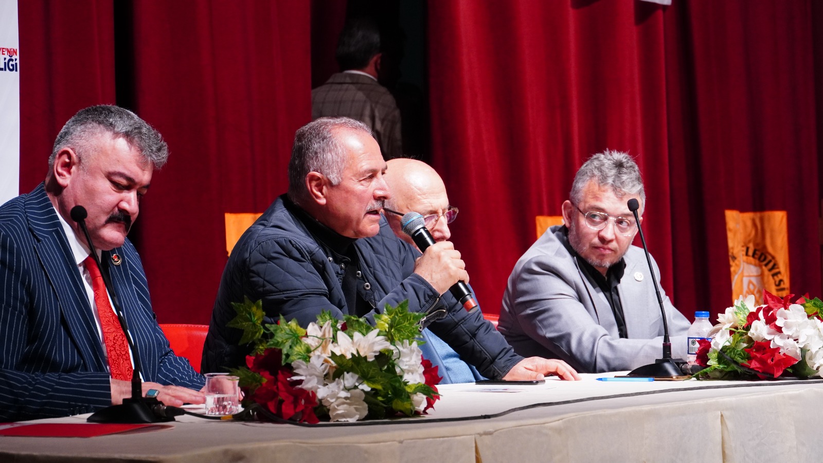 D2Cdc73F 8384 489F 8696 1620706Feeba