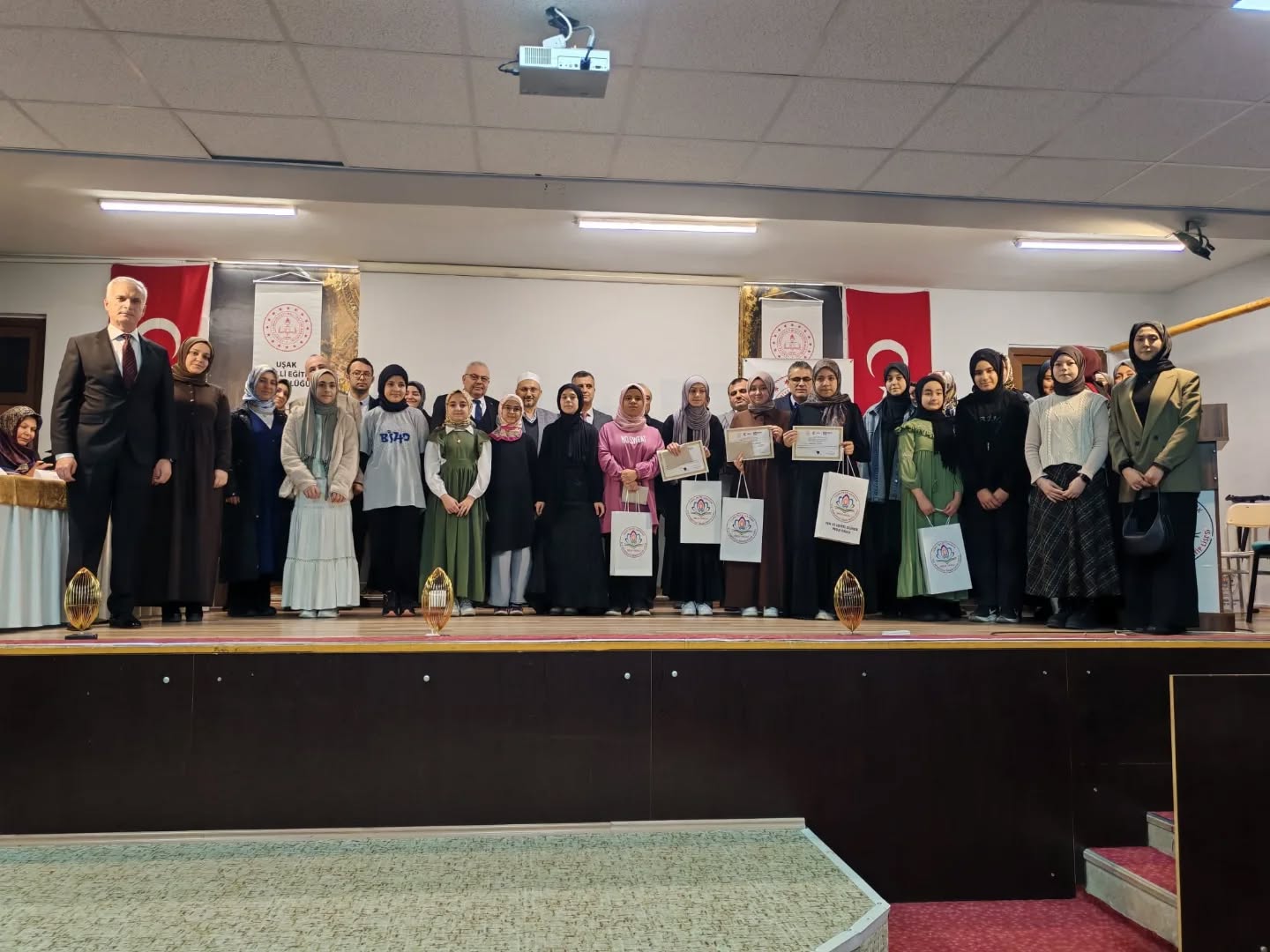 615407631 18149261317431364 2109311975523394924 N