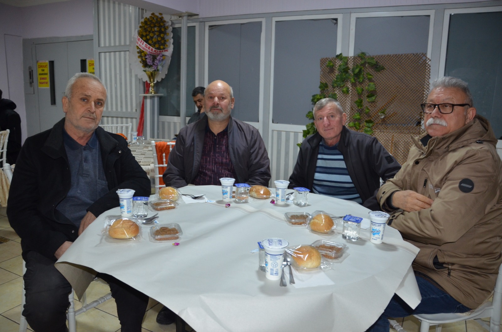 864735Bf 861B 4928 9C77 1012Ac867D4D