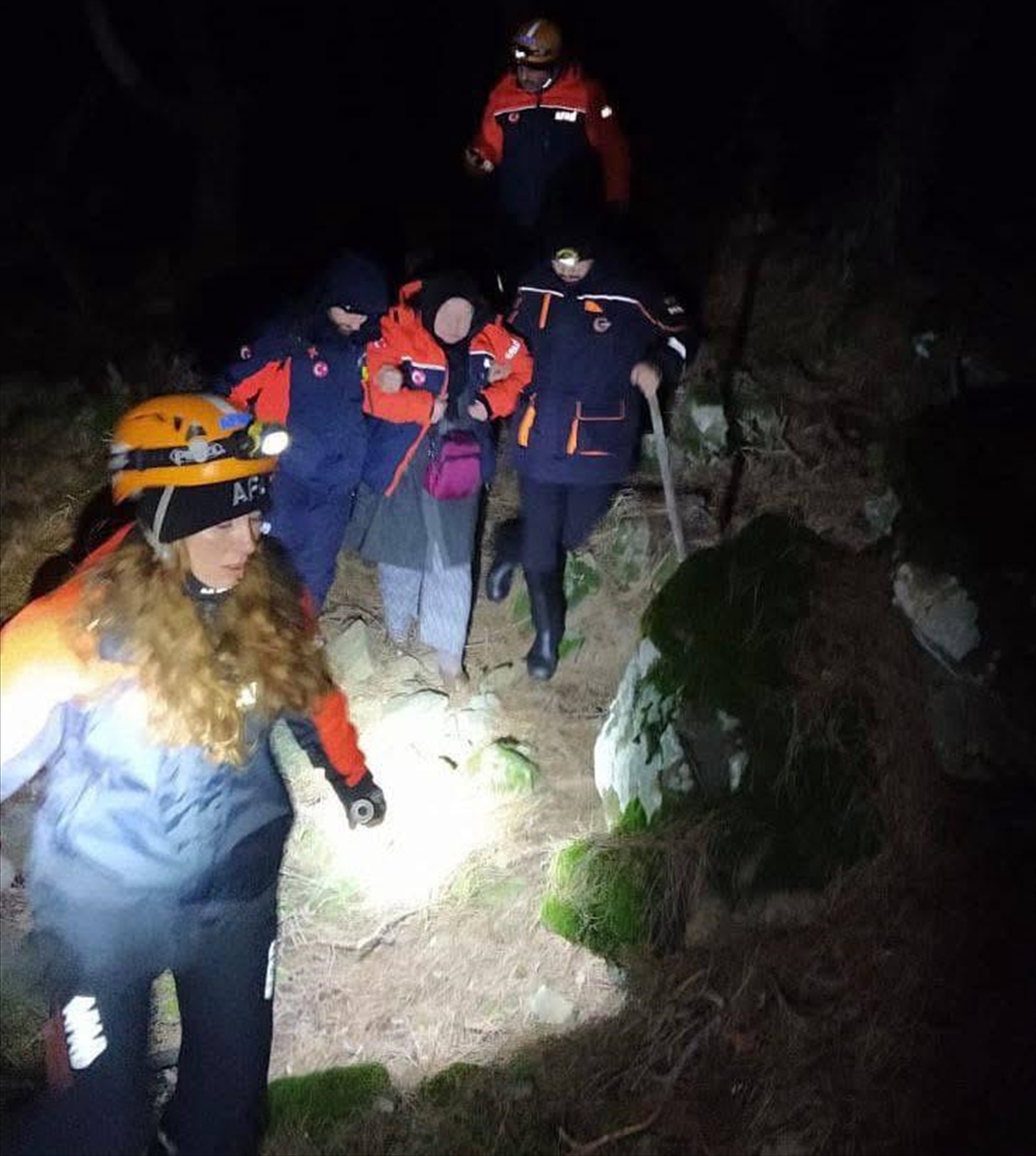 A A 20260112 40236493 40236492 I Z M I R D E K A Y B O L A N 67 Y A S I N D A K I K A D I N B U L U N D U