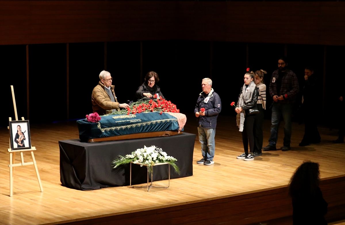 A A 20260126 40370887 40370885 I Z M I R D E V L E T S E N F O N I O R K E S T R A S I S A N A T C I S I O Z A S K E R S O N Y O L C U L U G U N A U G U R L A N D I