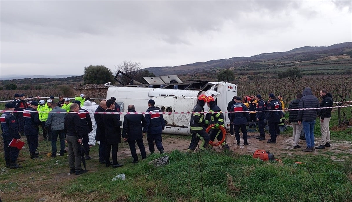 A A 20260127 40376888 40376887 D E N I Z L I D E D E V R I L E N M I D I B U S T E K I 25 K I S I Y A R A L A N D I