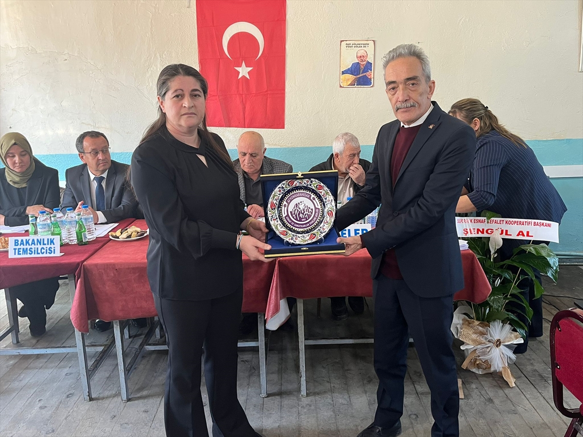 Aa 20260117 40280794 40280793 Afyonkarahisarda Ilcelerde Esnaf Odasi Secimleri (1)