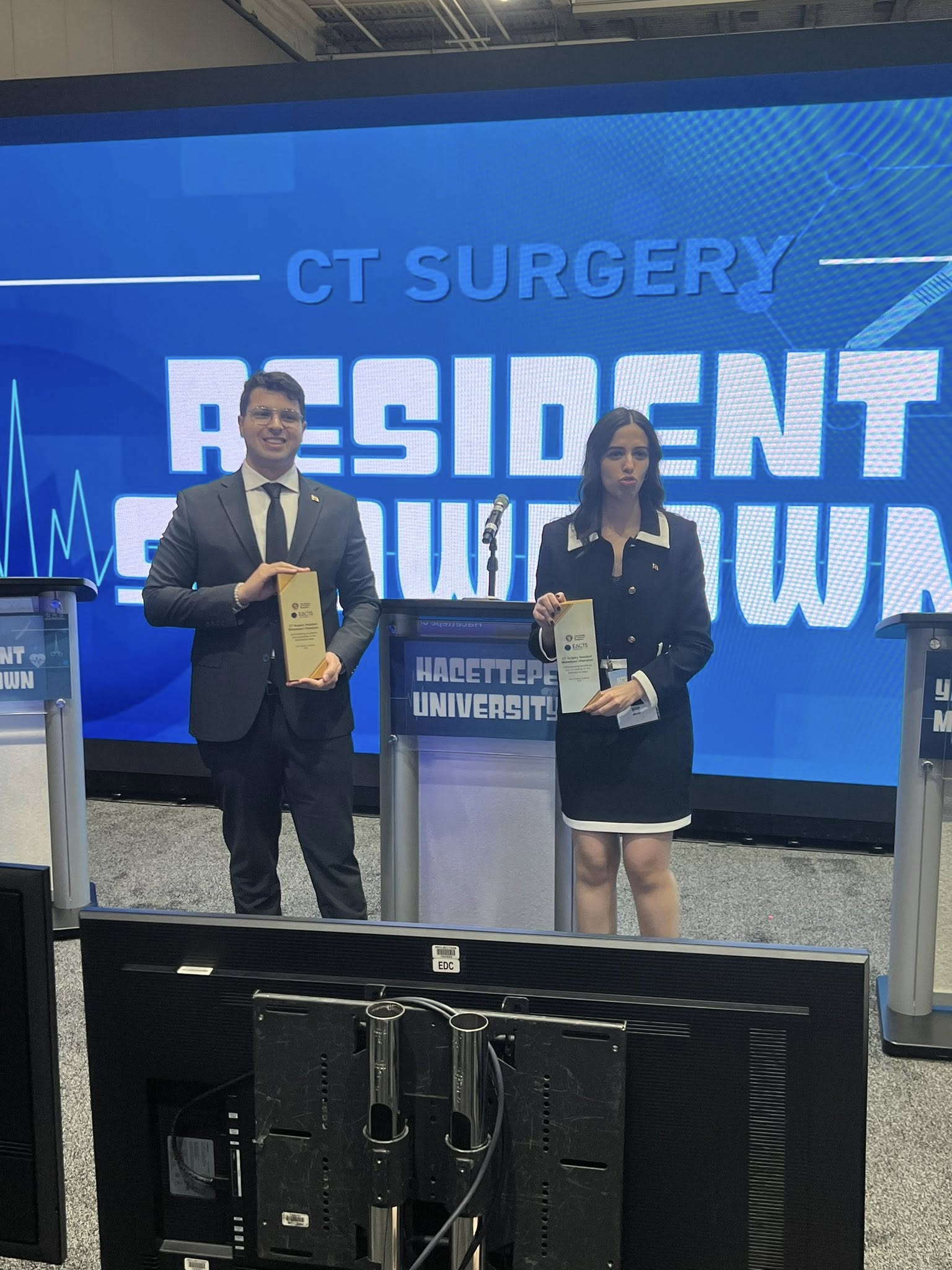 624515610 1473237008080890 2284257749814913146 N