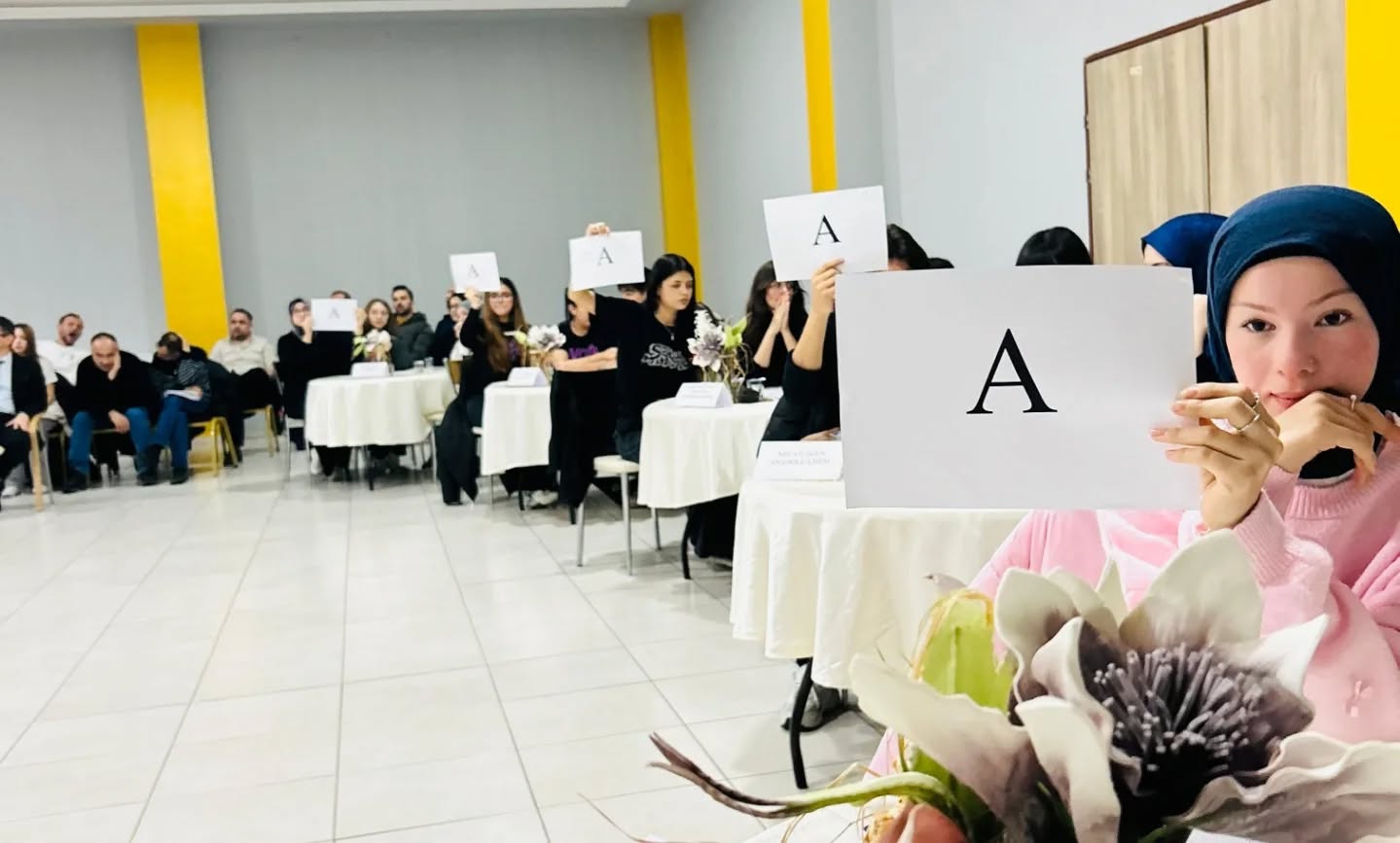 631690992 18152098708431364 8036404812883054973 N