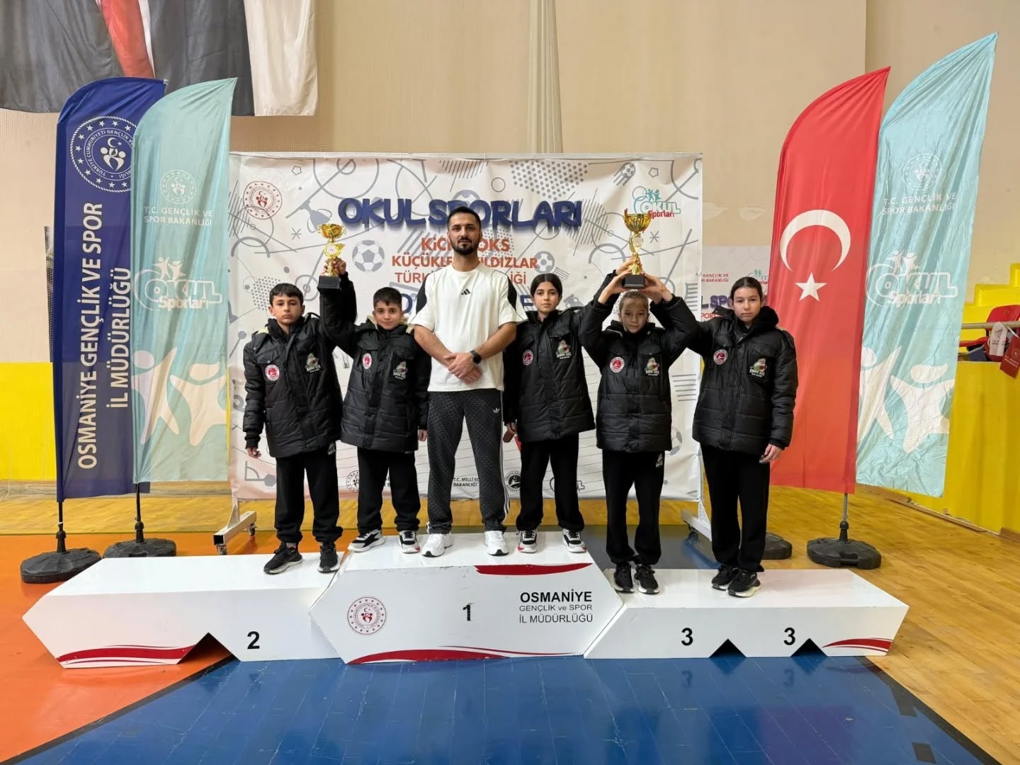 631794643 18152147152431364 7451648574202867735 N