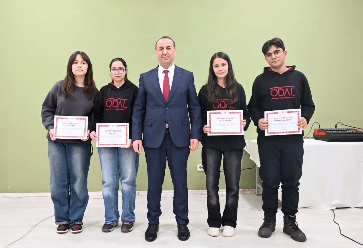 632694911 18152098744431364 1420233673075452511 N