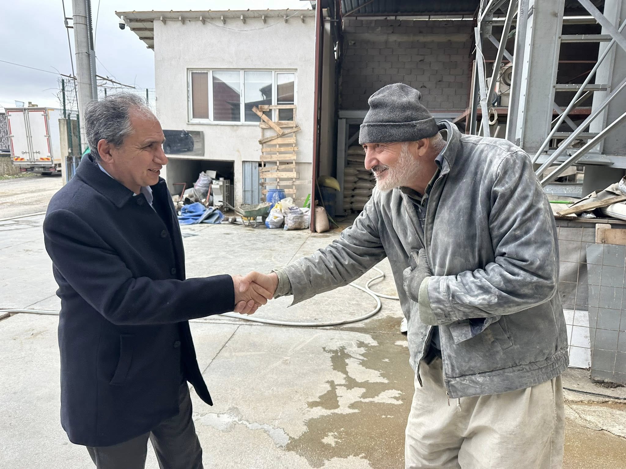 634729537 25967263169608262 5799829271264786900 N