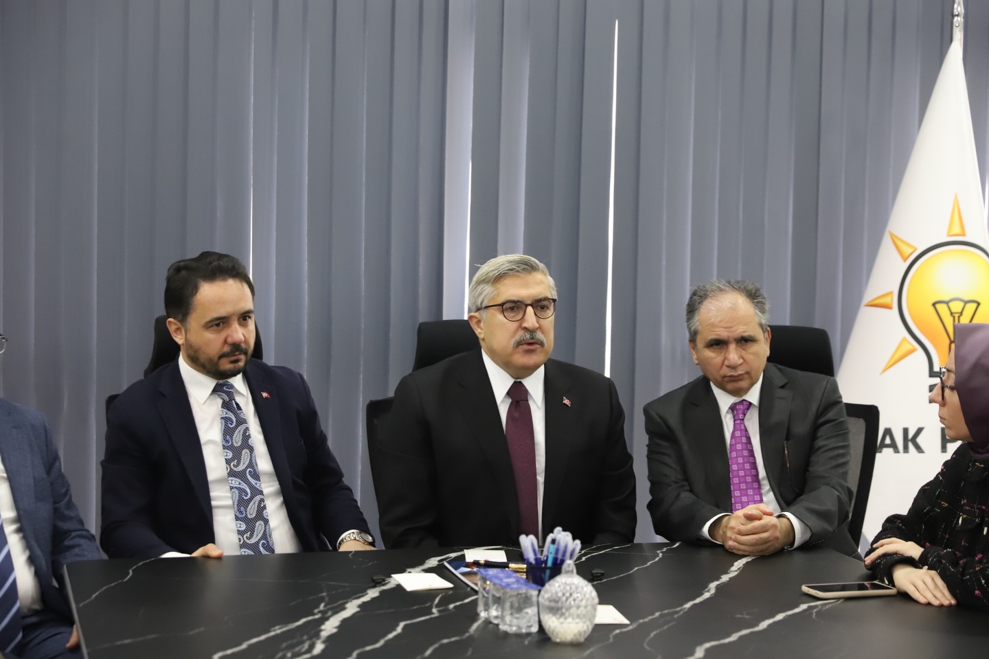 634941459 17874231816519890 65984664131926388 N