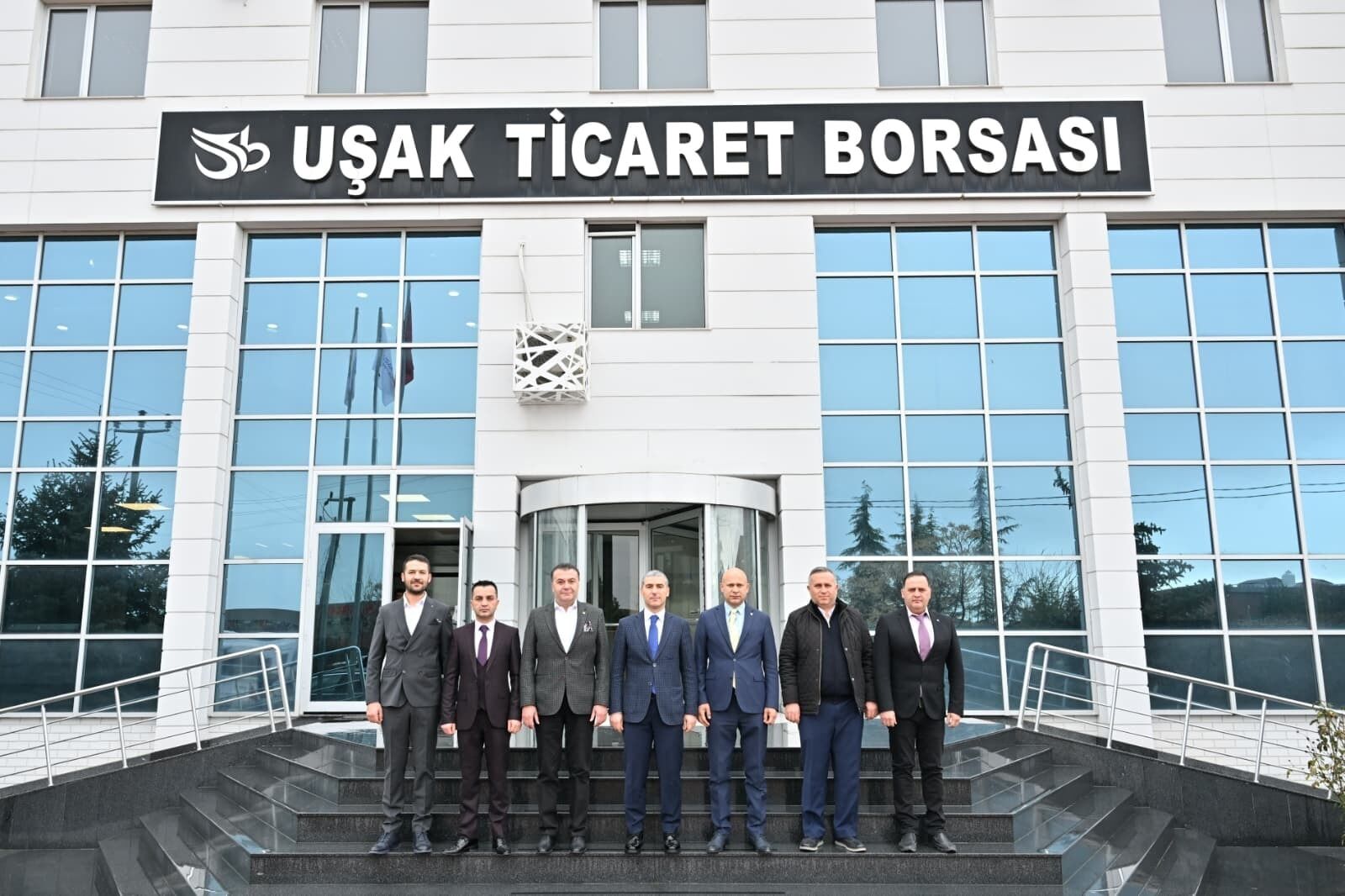 640635761 1226105816360285 2360388931418762372 N