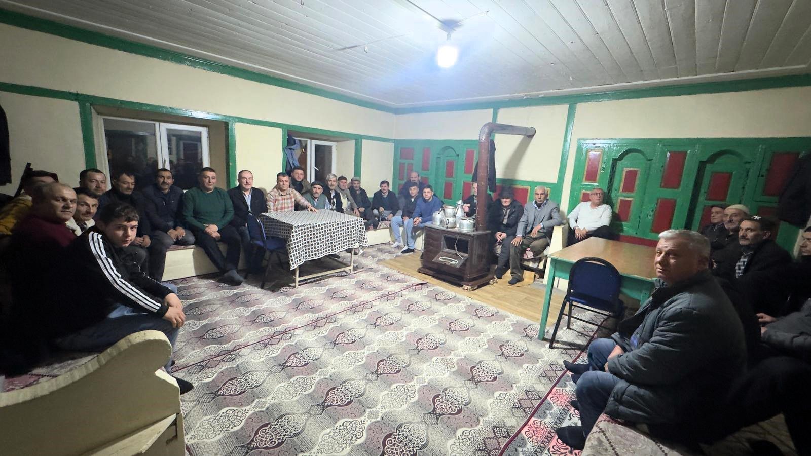 645268661 1222042270115570 1320500276138355338 N