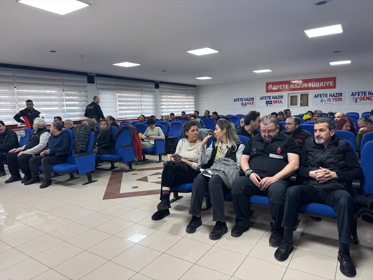 A A 20260204 40452922 40452921 A F Y O N K A R A H I S A R D A H A Y V A N A R A M A K U R T A R M A E G I T I M I D U Z E N L E N D I