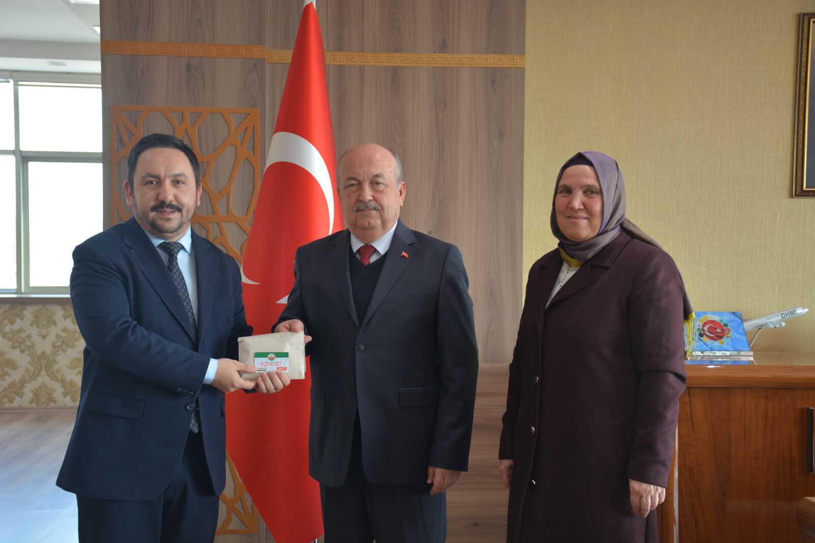 41018599 4C3C 409F Ba44 B9C99313Ed2A