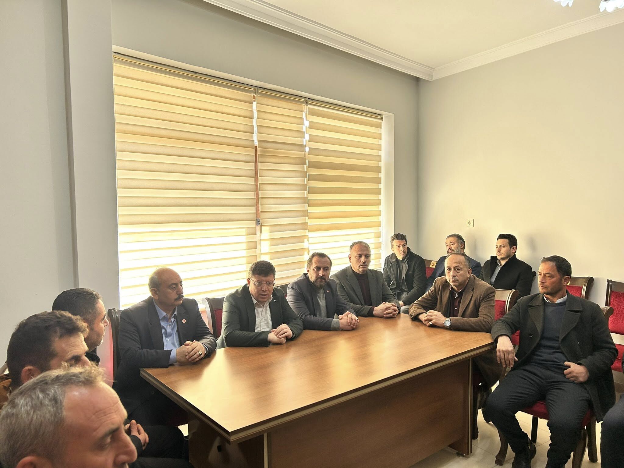 648616612 10164453545343559 2042457035385245474 N