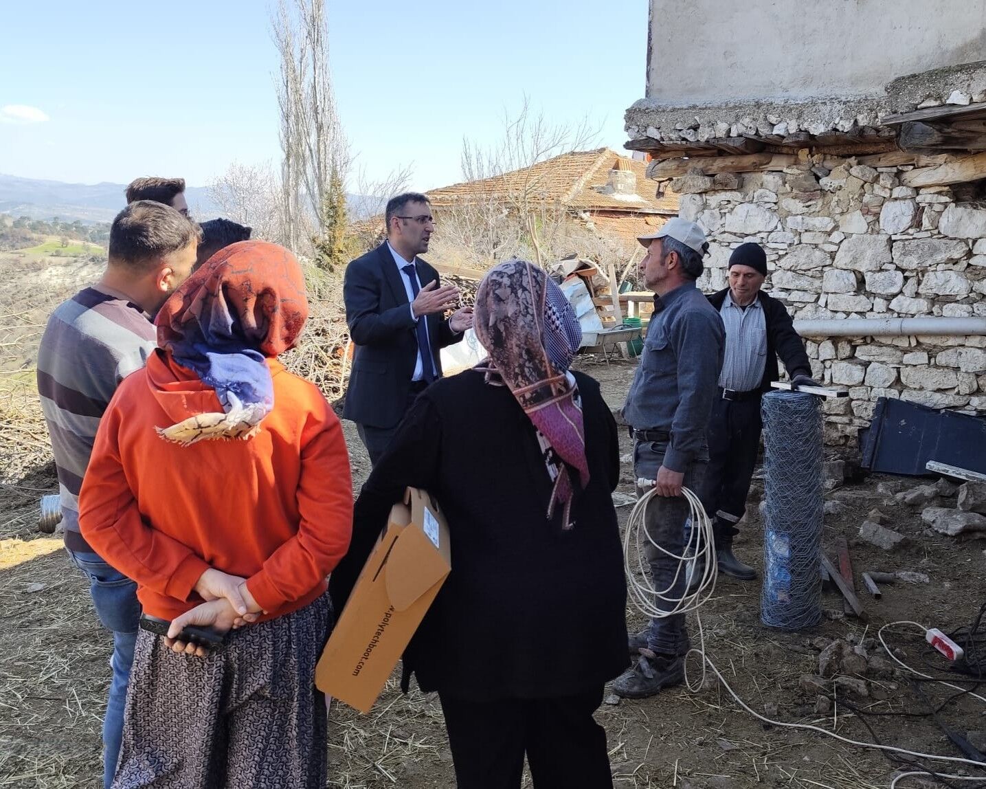 651521445 122199948386544242 5432159546731088420 N