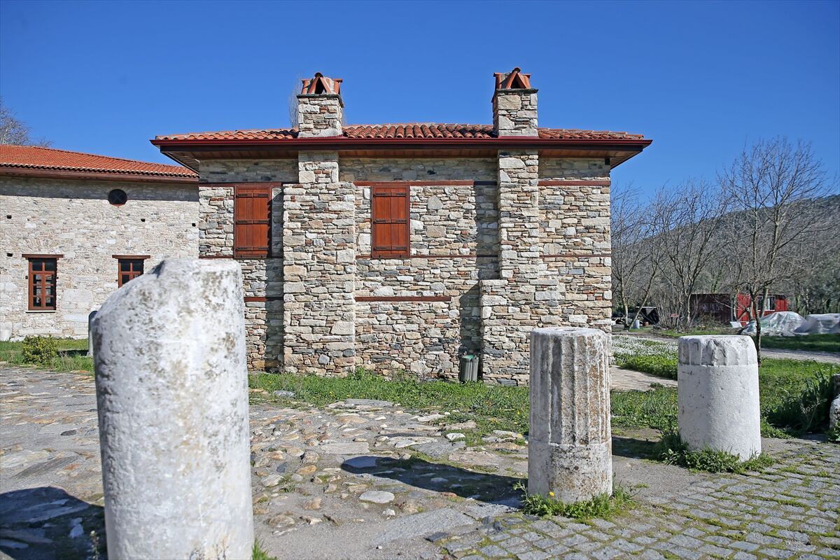 A A 20260301 40699766 40699750 G L A D Y A T O R L E R K E N T I N I N R E S T O R E E D I L E N D U K K A N L A R I N D A U N U T U L M A Y A Y U Z T U T M U S M E S L E K L E R Y A S A T I L A C A K