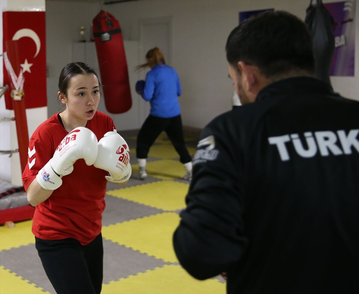 A A 20260318 40857722 40857709 H O B I O L A R A K B A S L A D I G I B O K S T A G O Z U N U A V R U P A S A M P I Y O N A S I N A D I K T I