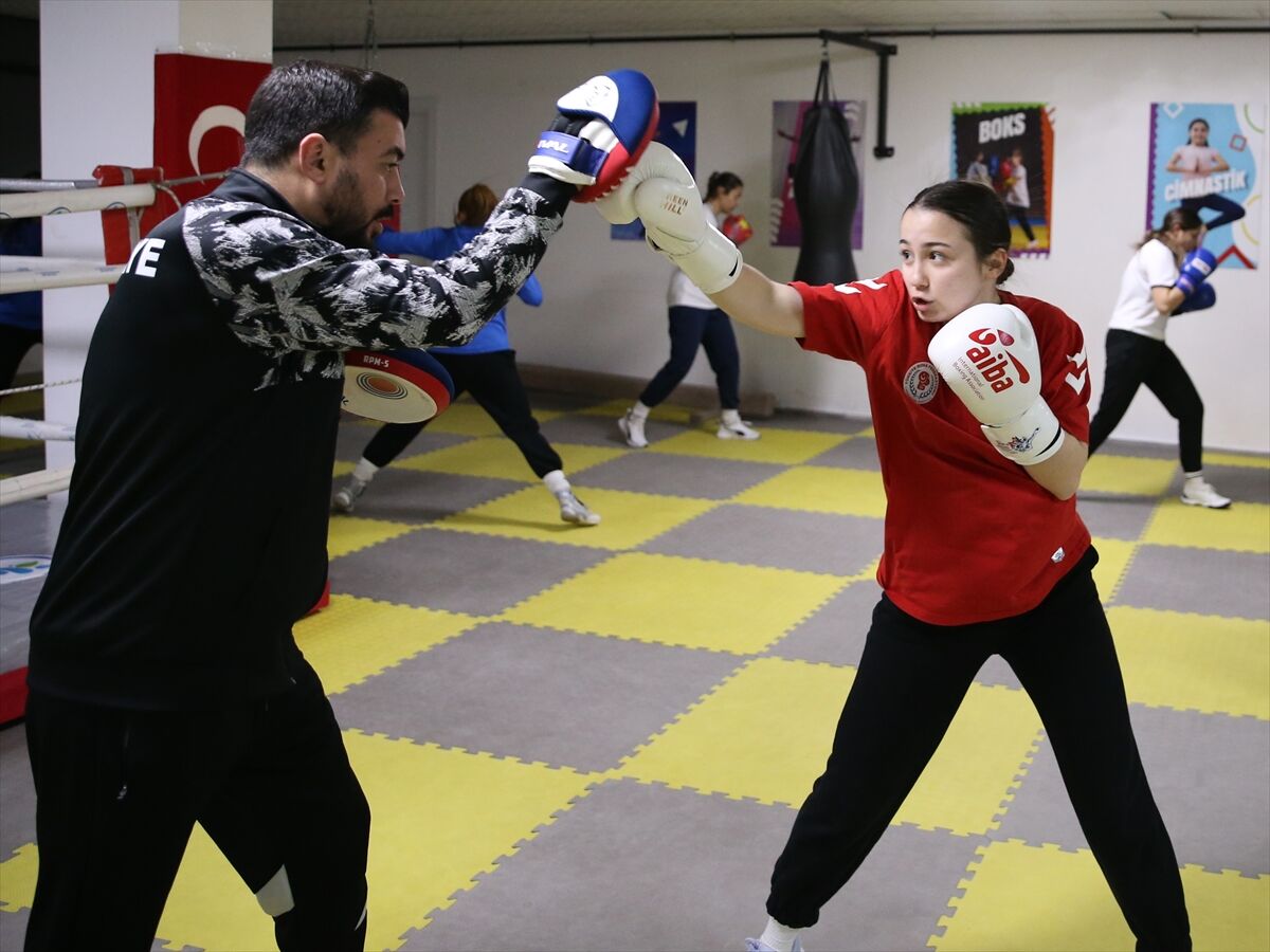 A A 20260318 40857722 40857712 H O B I O L A R A K B A S L A D I G I B O K S T A G O Z U N U A V R U P A S A M P I Y O N A S I N A D I K T I