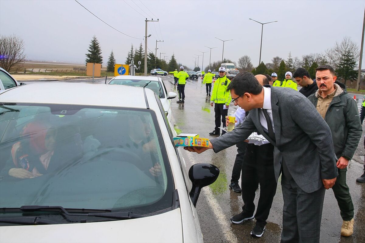 A A 20260319 40873946 40873942 U S A K V A L I S I S E R D A R K A R T A L P O L I S V E J A N D A R M A D E N E T I M N O K T A L A R I N D A I N C E L E M E L E R D E B U L U N D U