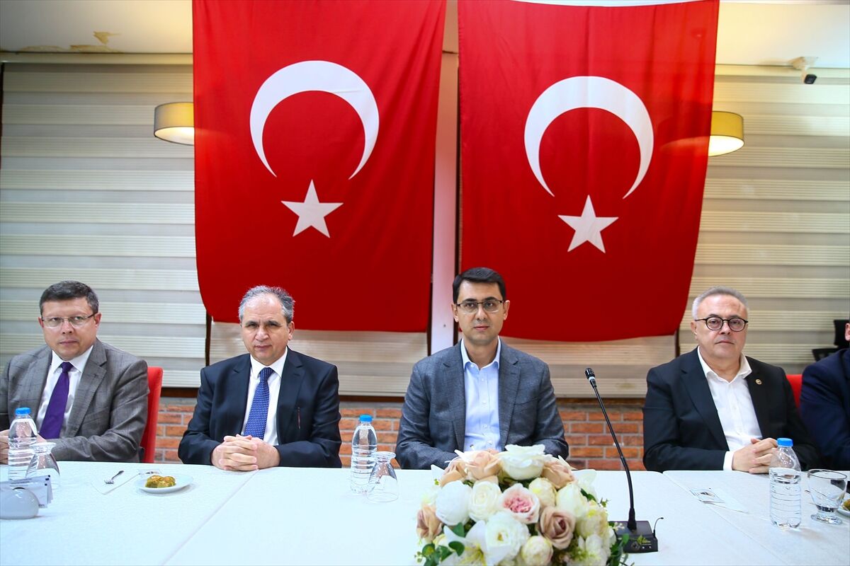 A A 20260319 40876085 40876078 U S A K V A L I S I K A R T A L I L P R O T O K O L U Y L E B A Y R A M L A S T I