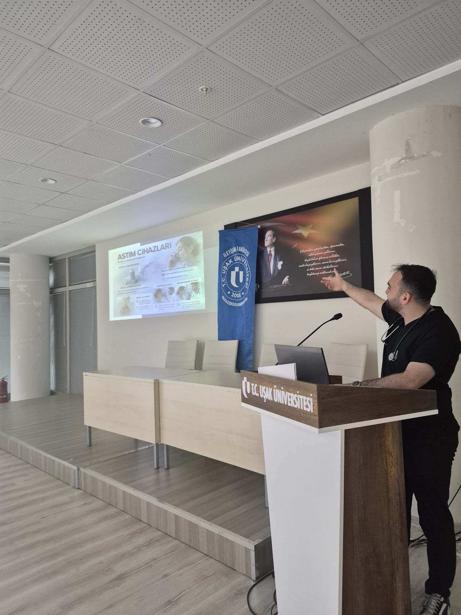 Cd9A7De8 Abfe 49Ec B0Cb 557F42Ee83B3