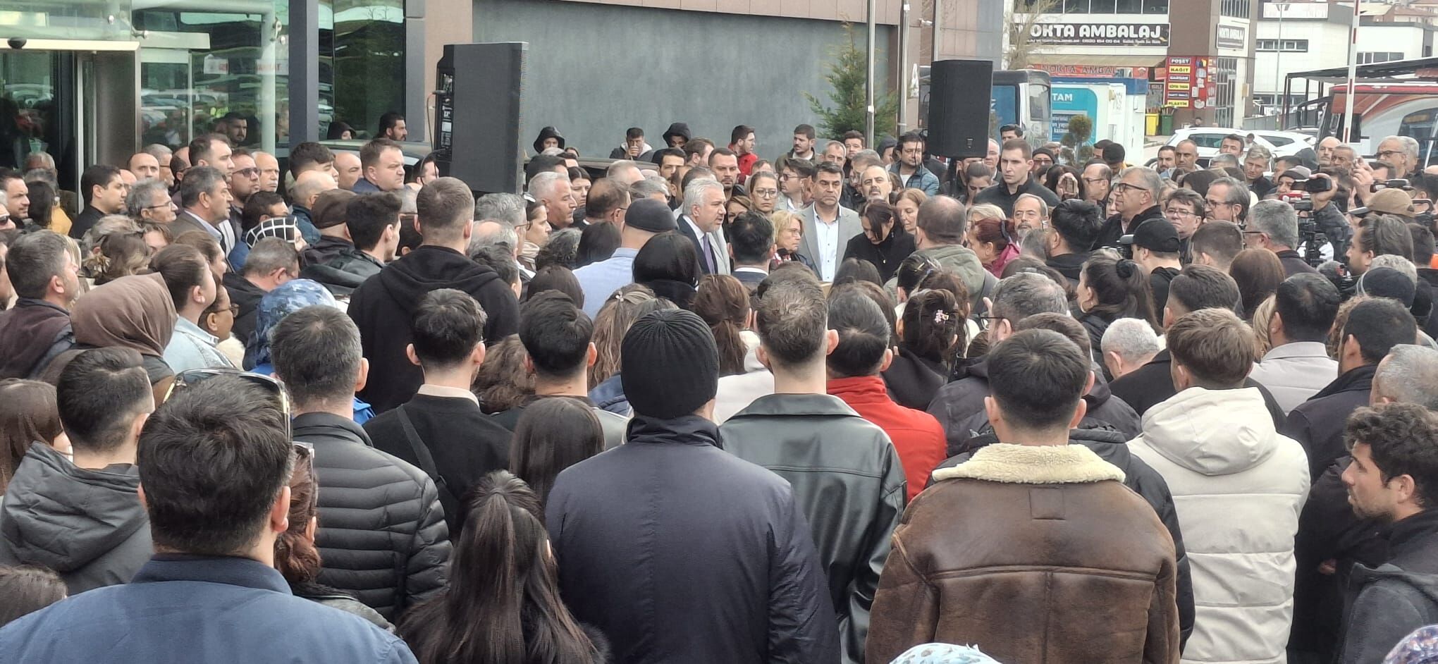 E33379Eb 4108 46A0 871A 25A44C8A4966