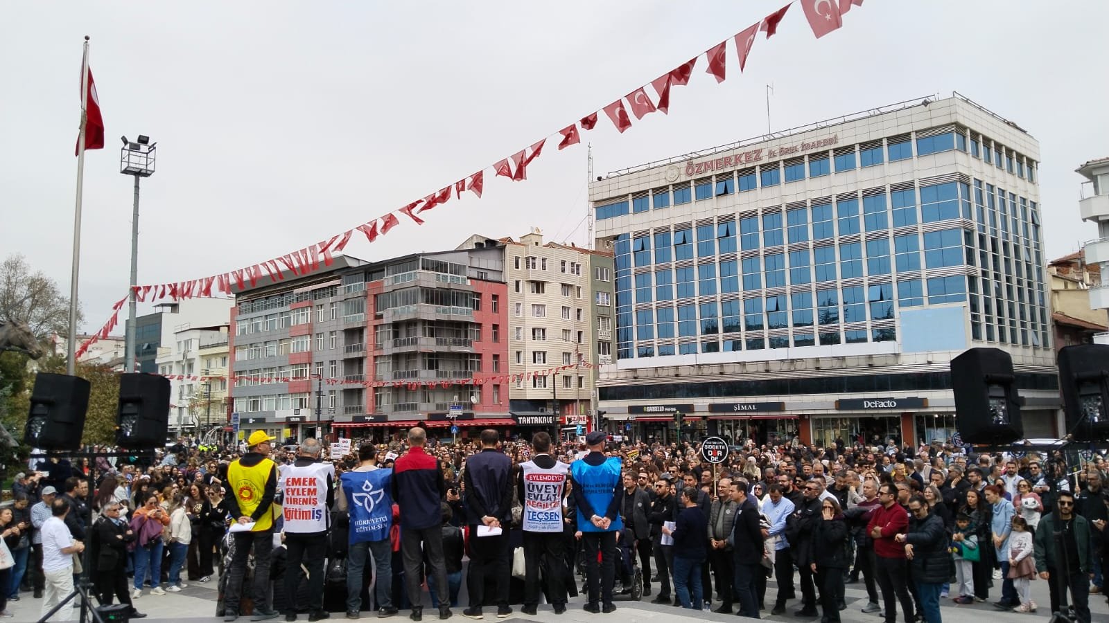 03E71E9D 007F 4A30 941F 713739A1Dda6