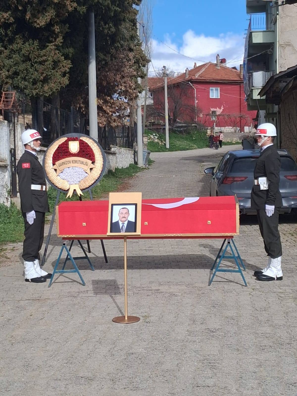 659633952 1257433289894204 3888249434403571059 N