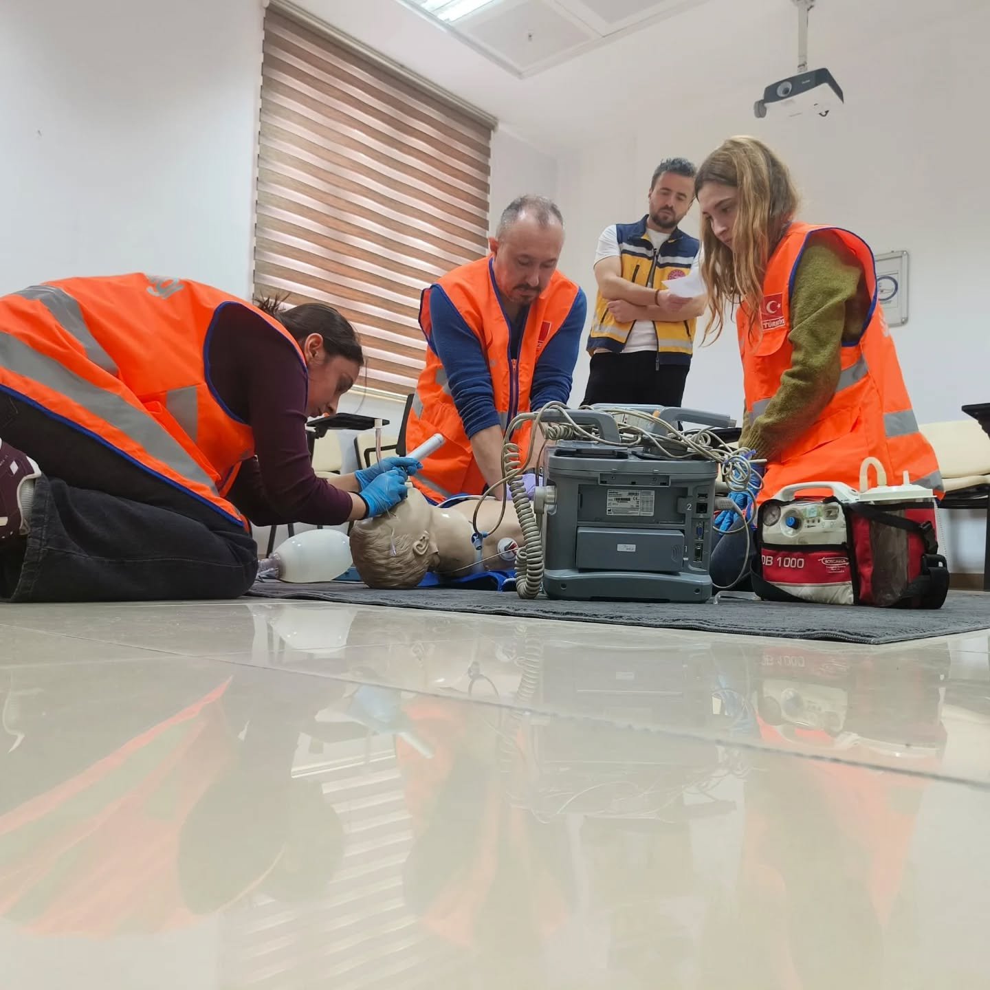 671110745 18312495043287272 6397746532644100419 N