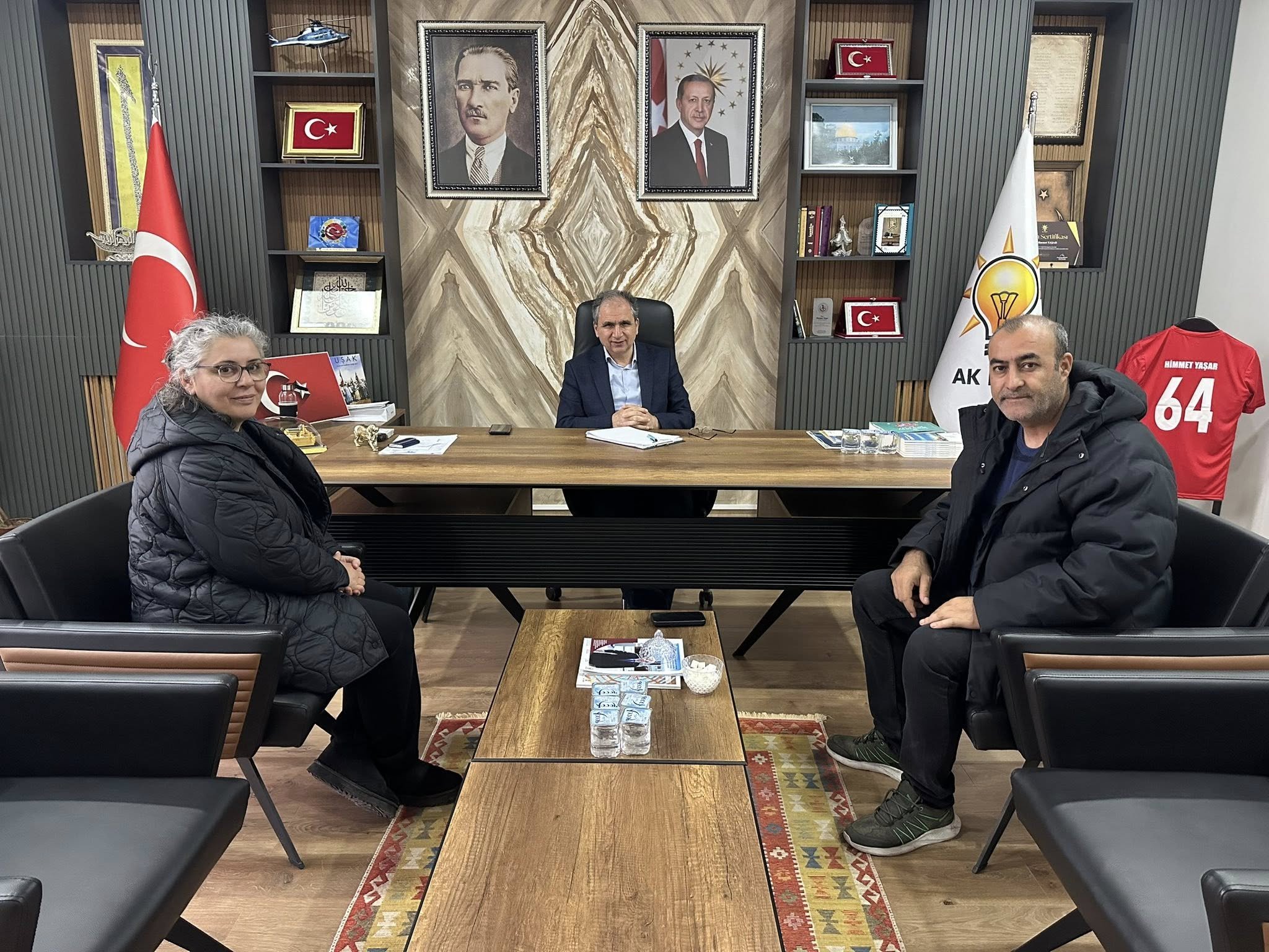 671393119 26603358555998717 8773388724775615441 N