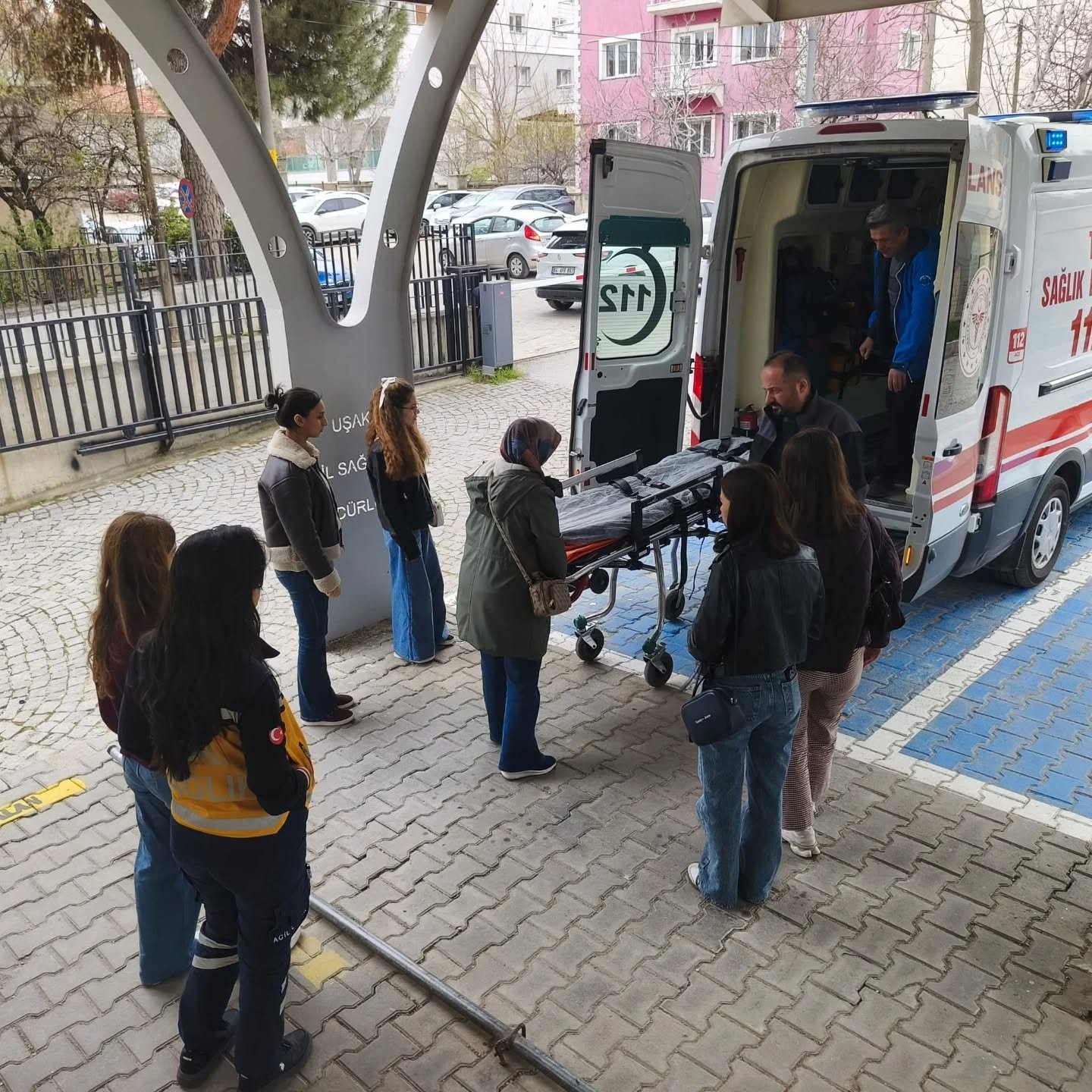 672378982 18312495070287272 8775285414792546240 N