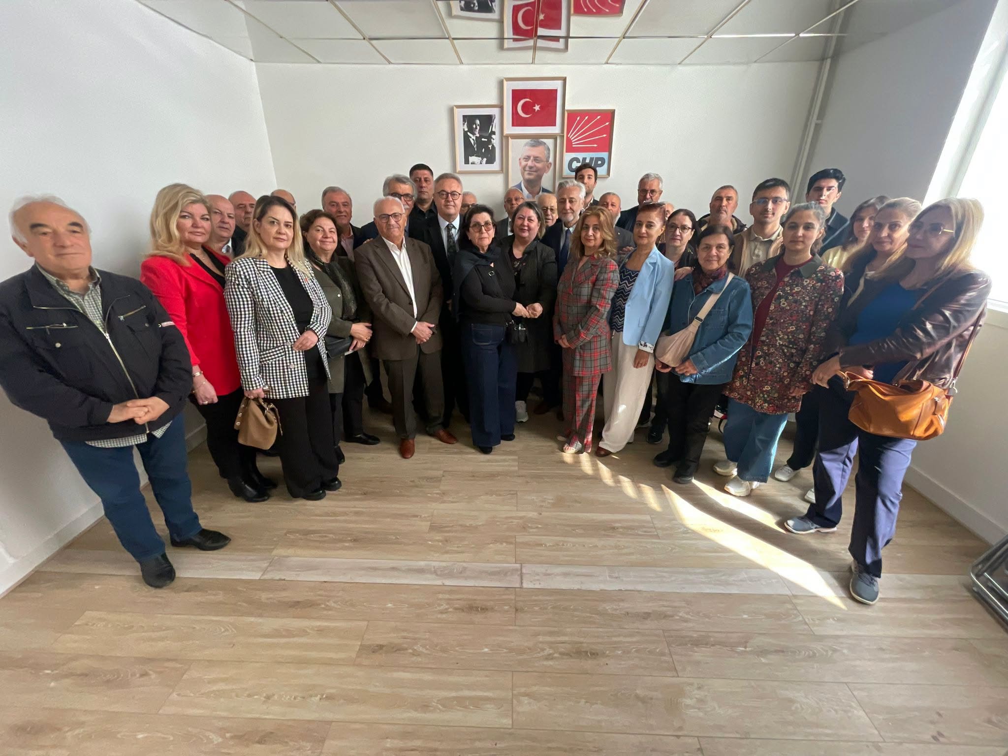 675967278 1278321060482661 3151769510242869824 N