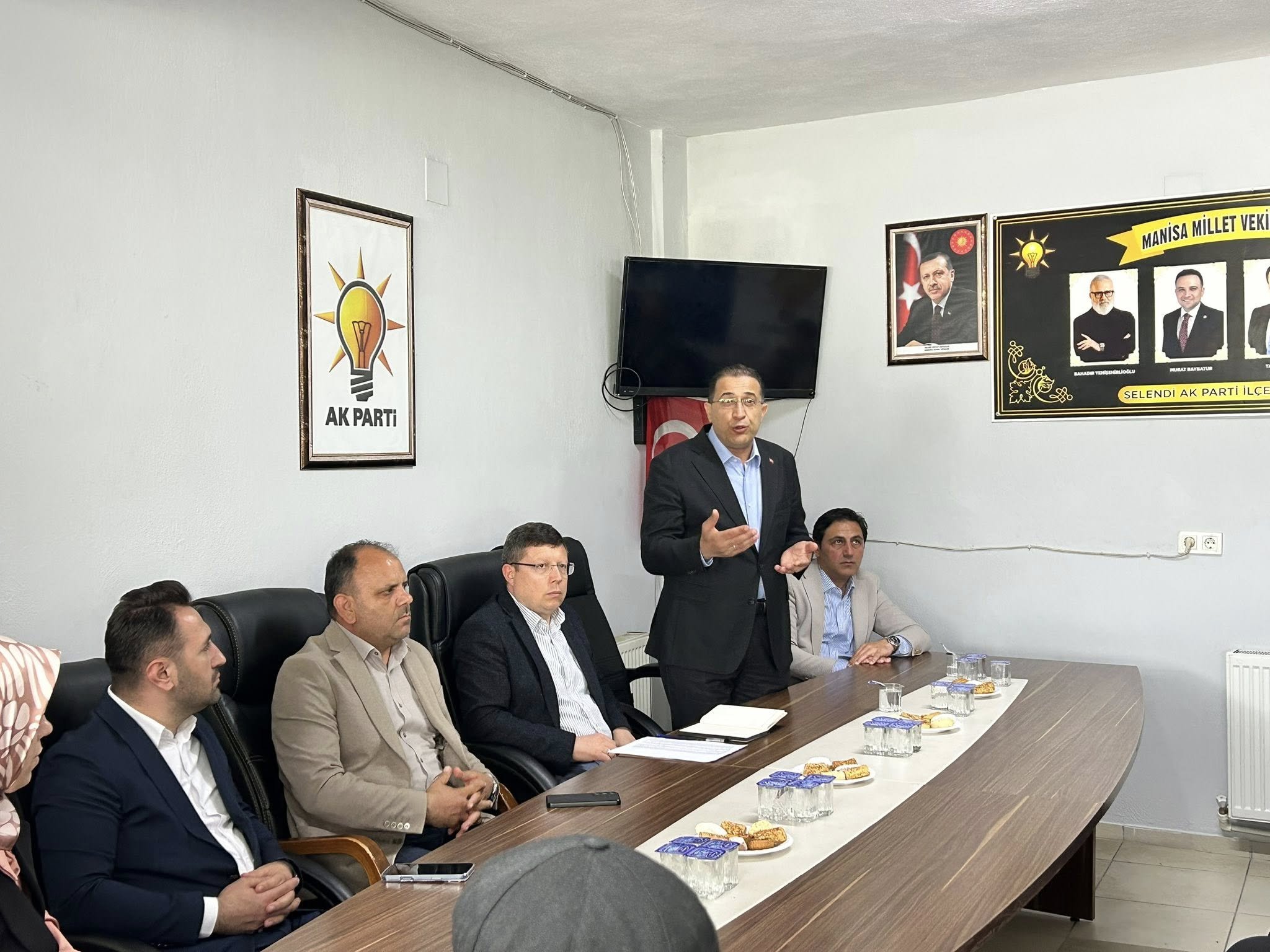 677808894 10164683582623559 183213111548027535 N