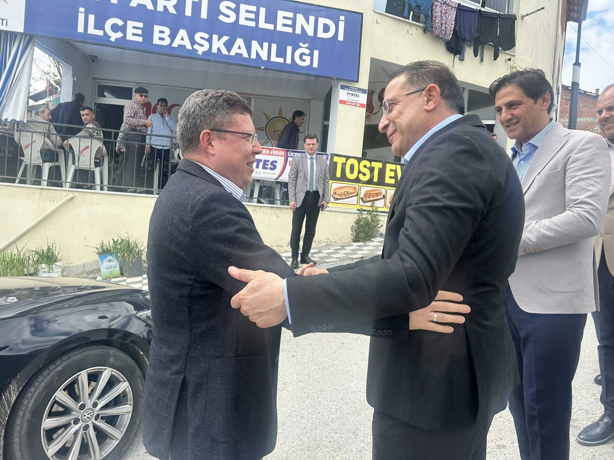 682699204 10164683583768559 7727138230220866445 N