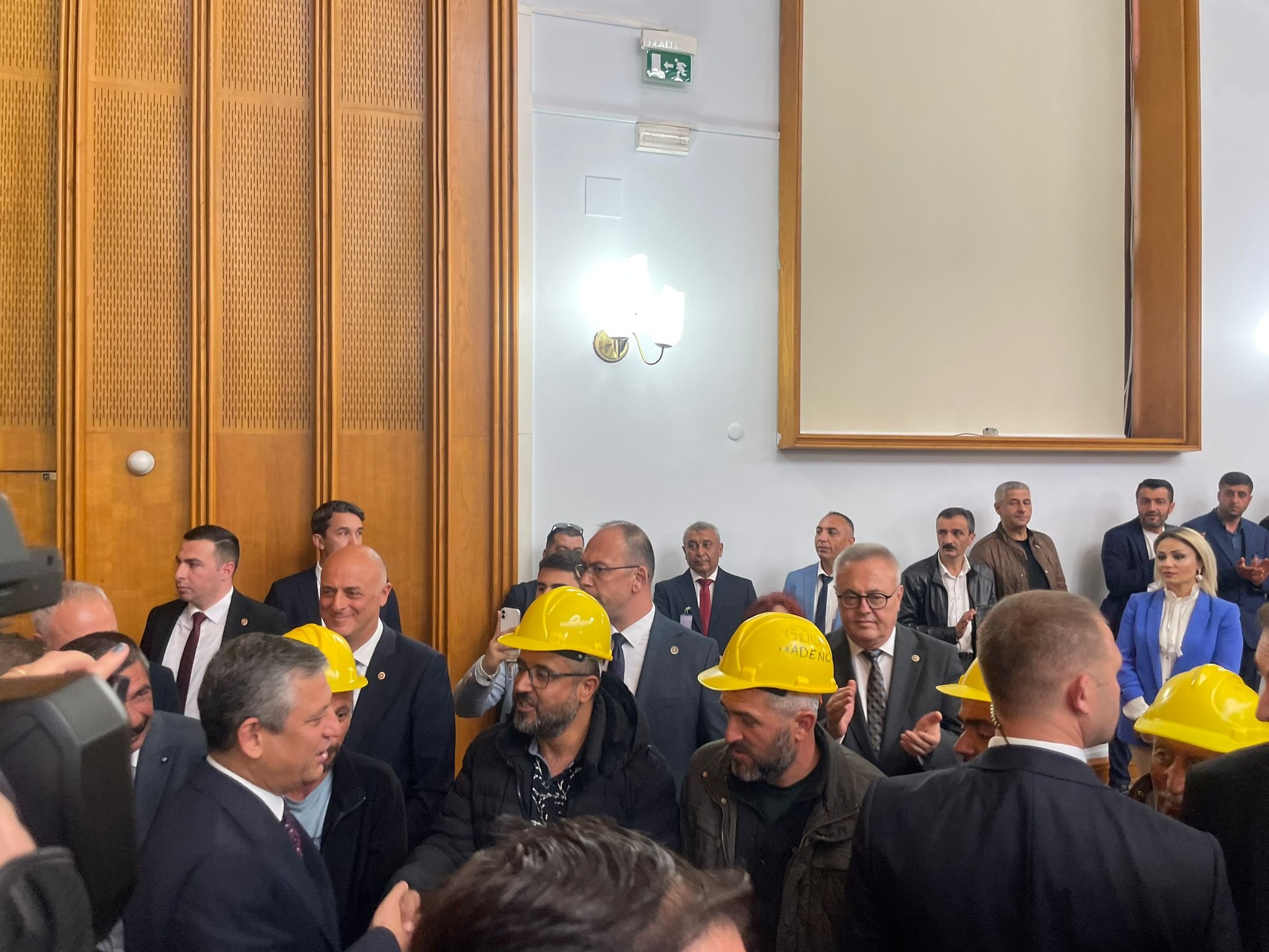 684646253 26825388937055814 2506172922225289338 N