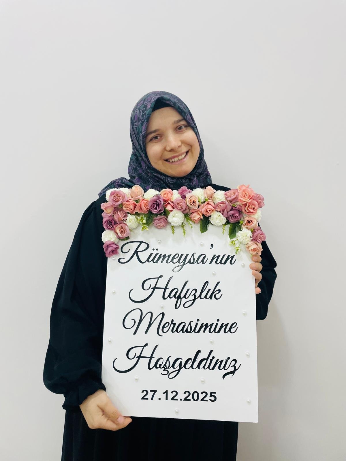 8458F178 62F5 41B5 8368 Efa9Aa7A25C6