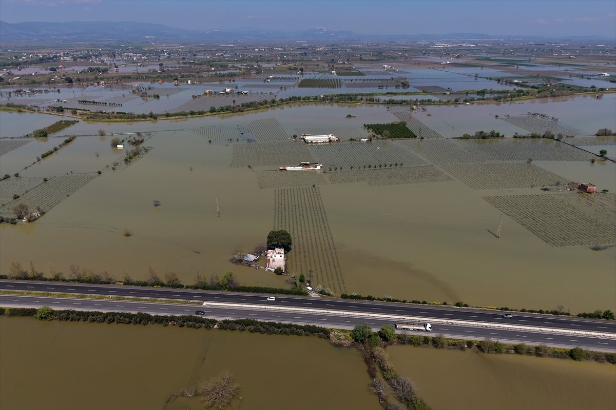 A A 20260406 41030702 41030692 M A N I S A D A A K A R S U L A R I N T A S M A S I S O N U C U B A G E V L E R I V E T A R I M A R A Z I L E R I S U A L T I N D A K A L D I