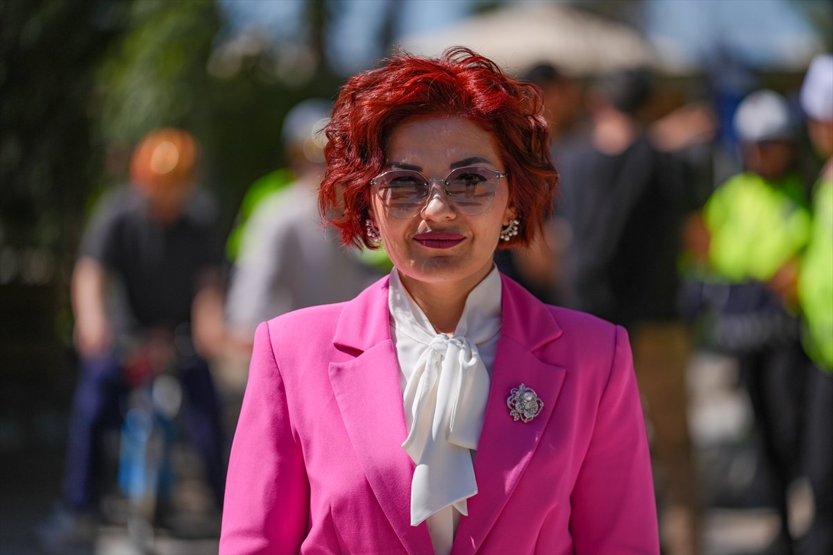 A A 20260412 41085842 41085832 K A Z A D A S E H I T O L A N T R A F I K P O L I S I N I N E S I O G R E N C I L E R E T R A F I K B I L I N C I A S I L I Y O R