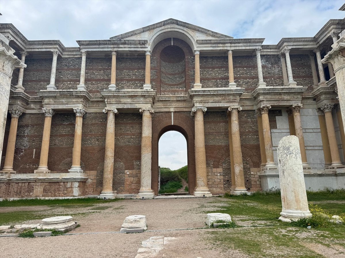 A A 20260416 41121458 41121442 U N E S C O M I R A S L A R I Y L A O N E C I K A N M A N I S A F A R K L I M E D E N I Y E T L E R I N I Z L E R I N I B U G U N E T A S I Y O R