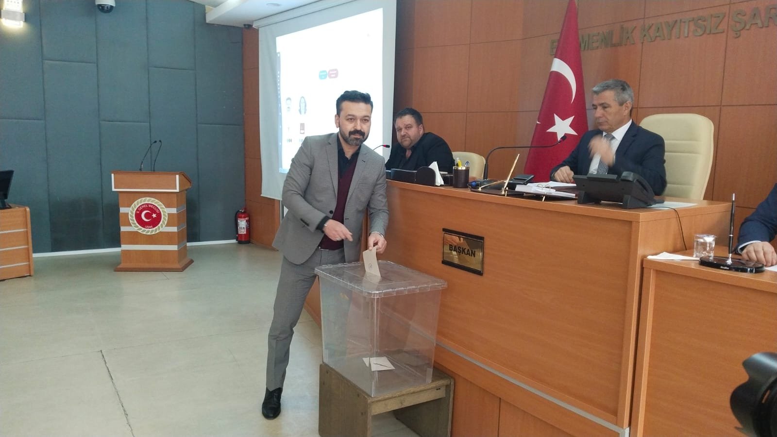 A63Dc2Bf 9213 49Cf 9Cdd 7C1C7Fcf0A4F