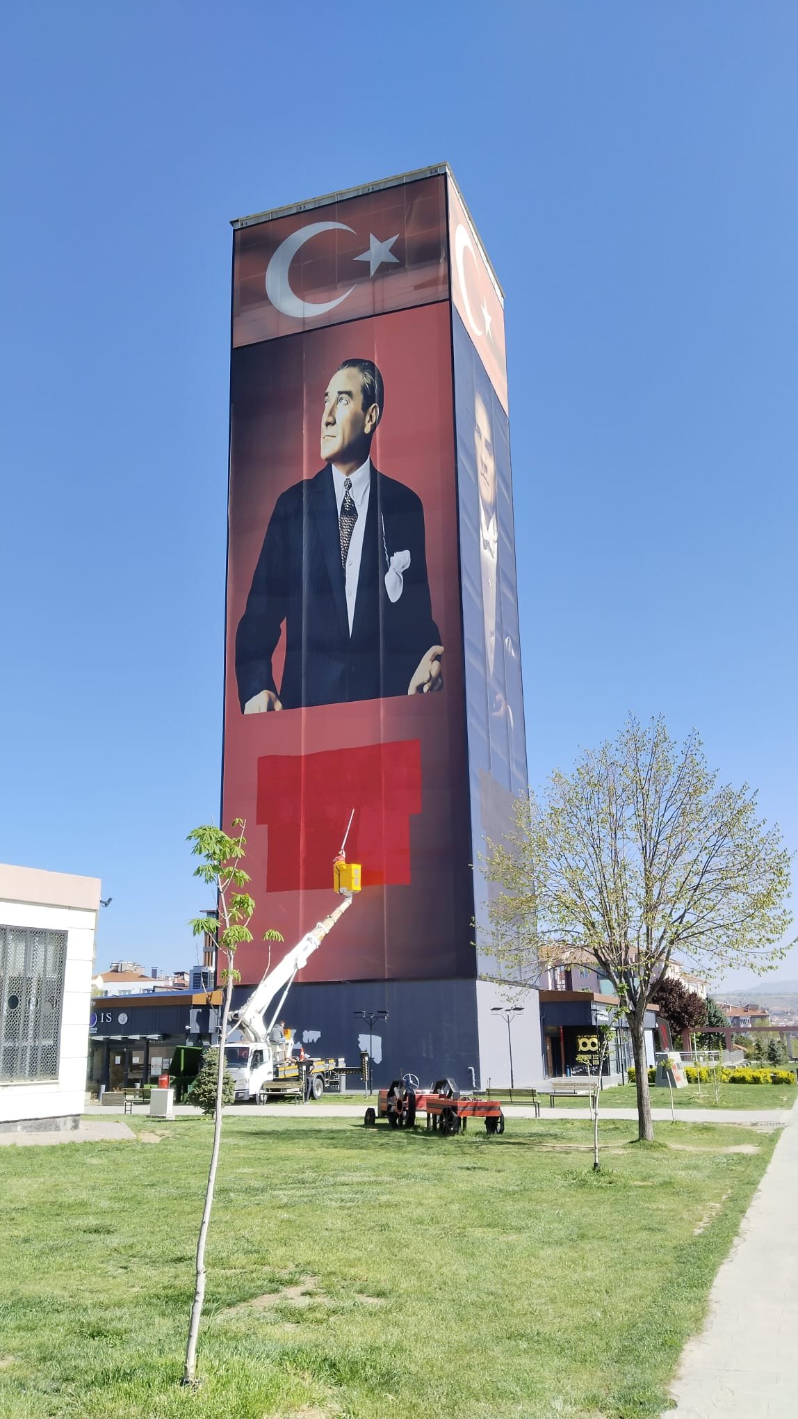 Atapark Ata Kule Özkan Yalım (1)