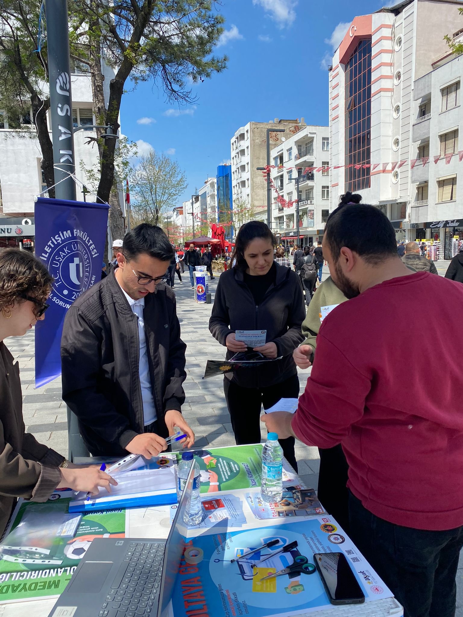 C3D689Cb 3656 4785 Be4F 448812292201