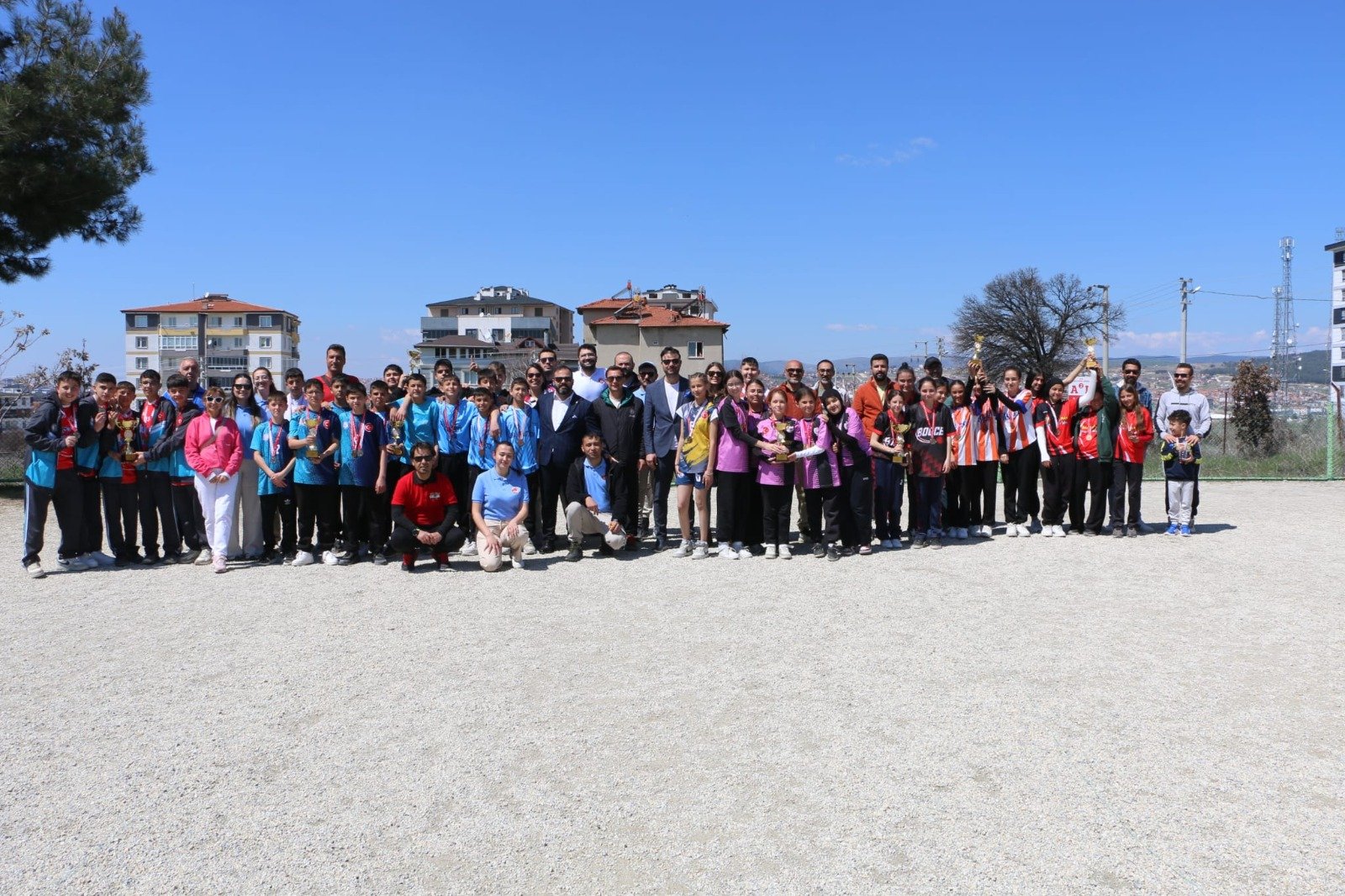 Cabfd6F0 Ee48 4B55 Bbac Be5C08Ac3F73