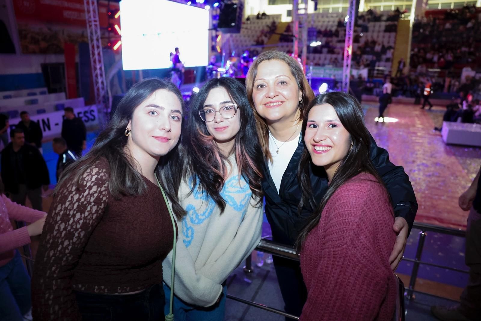 Şampiyonluk Kutlamasi 009 11042026234729 7 1024 768