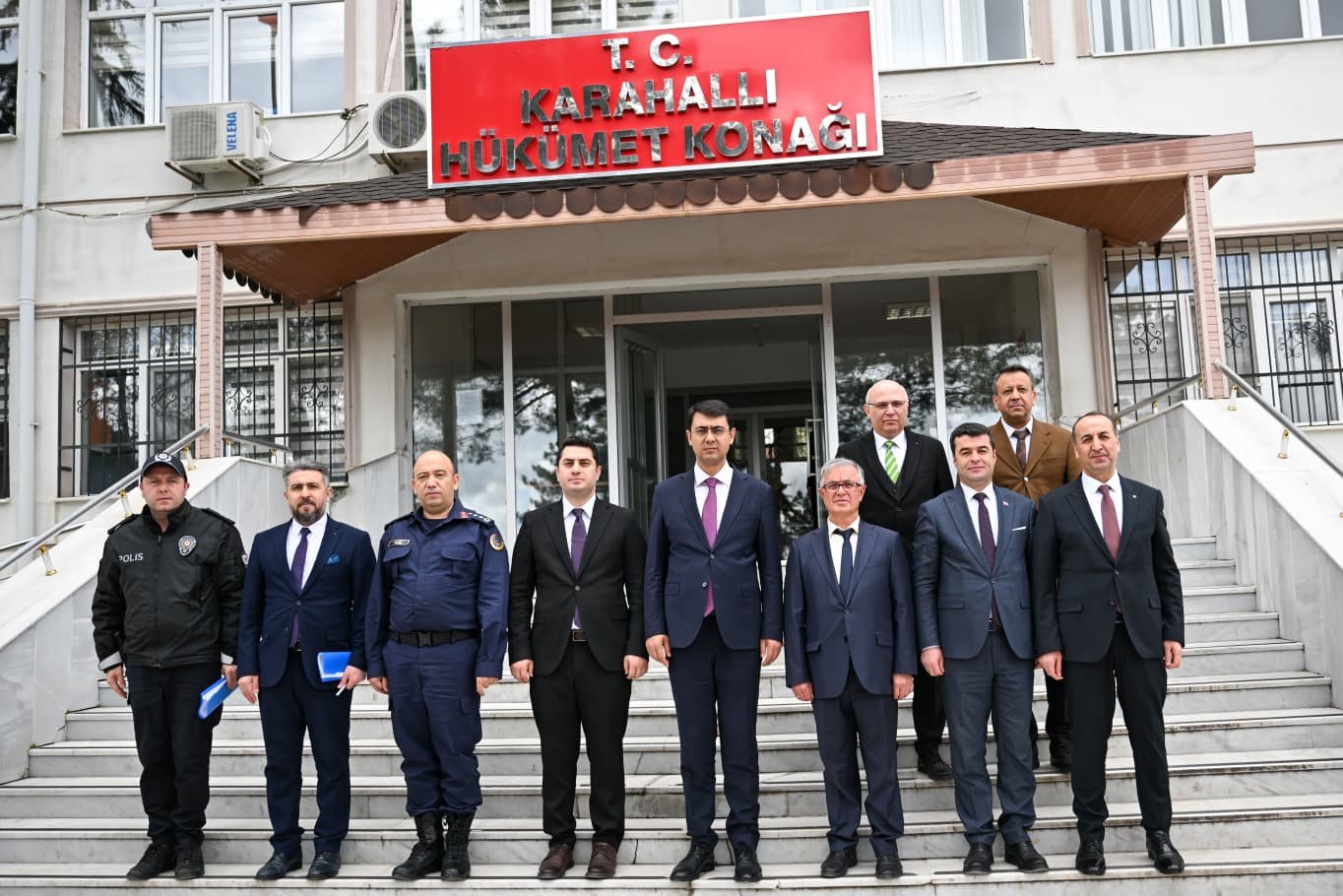 Uşak Valisi Serdar Kartal (1)