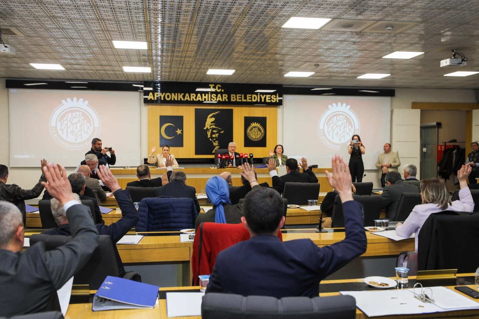 Belediye Meclisi Toplandi Mayis 2026 001 04052026194806 3 1024 768