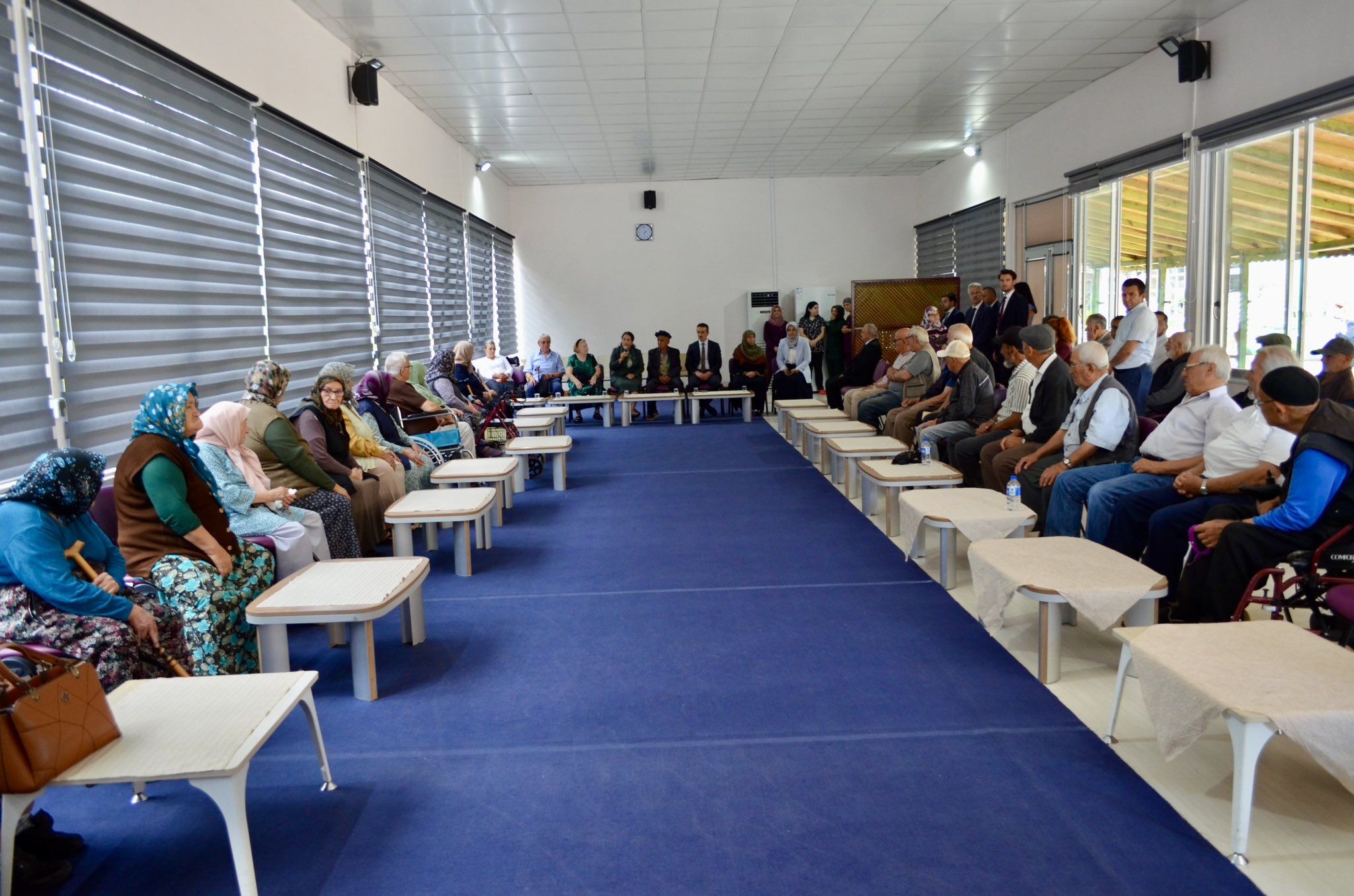 Uşak’ta SED hizmetinden faydalanan ailelerle buluşan Bakan Yardımcısı Madak, yeni dönem temaslarını gerçekleştirdi