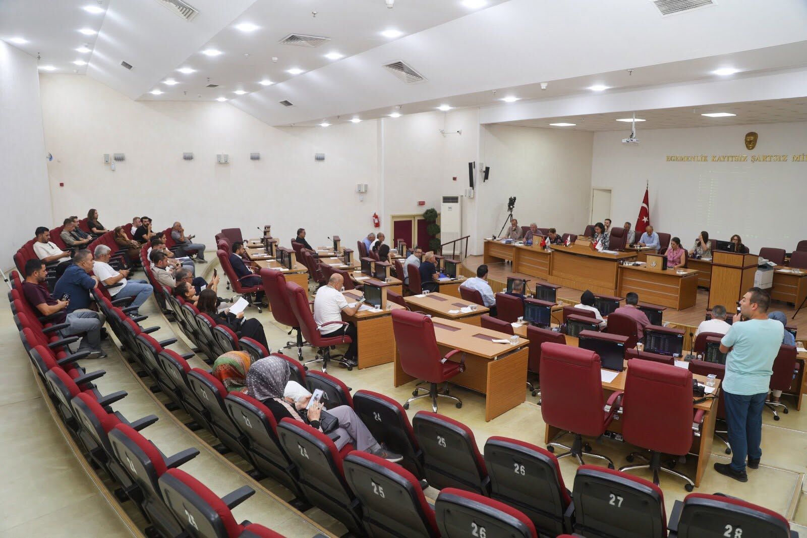 Uşak Belediye Meclisi (3)-1